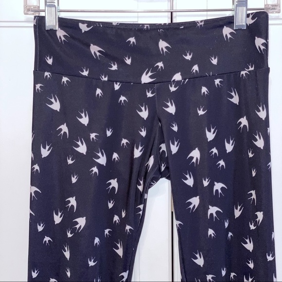 Onzie | Sparrow Crop Legging Black/White XS - Picture 4 of 7
